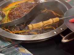 -廖掌柜·重庆鲜货火锅(上海首店)