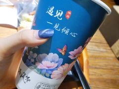-八月美食小馆(银泰城总店)