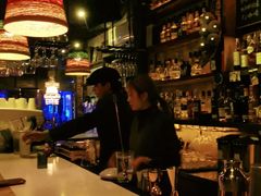 -城墙外BAR