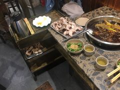 -肖肖酸萝卜鱼火锅(总店)