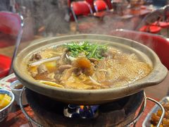 -沙胆彪炭炉牛杂煲(成都玉林店)