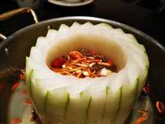 -得意咚瓜·顺德鱼生·冬瓜火锅(深圳首店)