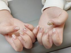 -小黑瓶美甲美睫