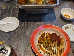 -老街烧烤大排档·地道湖北菜·龙虾馆(汉口火车站店)