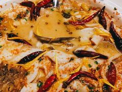 -渔语鱼新川菜Bistro(万象天地店)