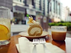 -Line 咖啡(石厦花园店)