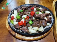 -老东镇啤酒屋海鲜加工·蒸汽海鲜·海鲜烧烤(台东店)