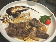 -大神太神·铁板烧(瑞虹天地月亮湾店)