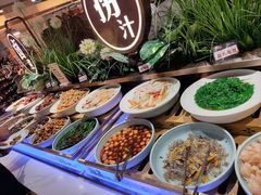 -享遇.锅姥姥牛排海鲜自助(小寨店)