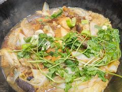 -老哥铁锅炖鱼(嫩江北街店)