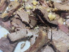 -溢心园香河肉饼总店