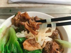 牛腩猪肠河粉-珍珍小食店(西华路店)
