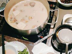 -捞王锅物料理(上海世茂广场店)