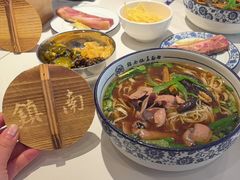 -镇南锅盖面馆(解放路店)