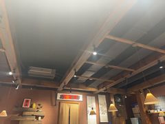 -巴卤社老火锅(财富店)