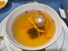 羊肚菌鲍鱼汤-麟1929(外滩店)