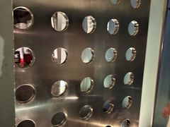 -穹六人间 people 6(岳阳路店)