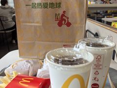 -麦当劳(杨林得来速店)