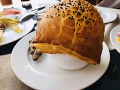 -东方红海鲜百汇(国际大厦店)