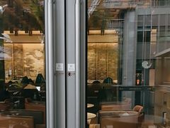 -大堂吧·雪茄吧·威士忌·下午茶(深圳机场希尔顿逸林酒店)