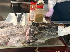 -荣誉国际酒店-云顶旋转餐厅