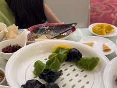 -良友·海鲜青岛菜·海肠捞饭(五四广场店)