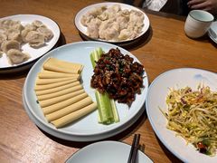 -伊喜饺子·烤鸭(五道口学院路店)