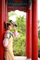 点击看大图 -九月鹰飞汉服摄影工作室
