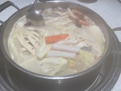 -三人行骨头王火锅(长寿店)
