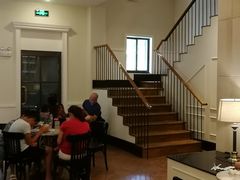 大堂-星巴克臻选(广州沙面店)