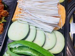 蔬菜拼盘-·缸桶屋·韩式牛肋条自助烤肉(西湖D11店)