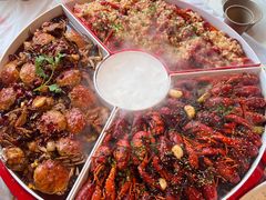 -肥肥虾庄·金牌油焖大虾(杨园滨江时代walk店)
