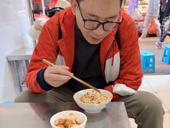 -辣辣小吃豆花米线(大观篆新农贸市场店)
