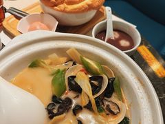 -港丽餐厅(高德置地店)