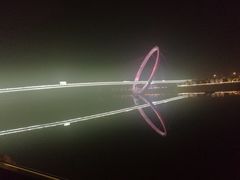 -南京眼步行桥