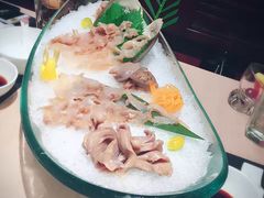 -余欢领鲜火锅(新街口店)