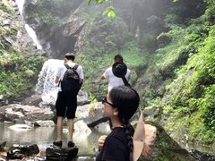 -石台牯牛降景区