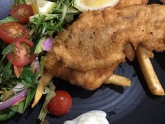 -12 Rocks Beach Bar Cafe