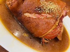 -巷子深菜馆·津门肘子(滨海店)