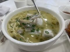 -金时代顺风大酒店(临港百联店)