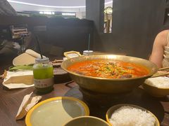 -张翻越·川渝冒菜·武汉黑鸭煲(城北万象城店)