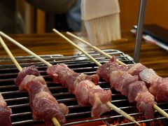 -哈尔滨小酒馆·鲜肉现穿自助烧烤(康新花园店)