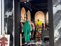 -飞马城原创时装中心(南油第二工业区店)