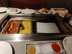 -蓉城四海黑牛烤肉海鲜自助餐厅(宜兴宝龙店)