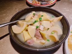 -新白鹿餐厅(金鹰新街口店)