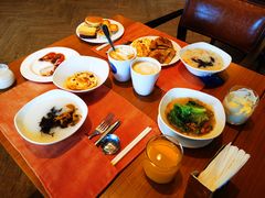 -亚龙湾希尔顿自助餐厅·海鲜·烧烤·沙滩BBQ·现场乐队