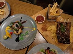-MARU玛露音乐餐厅(大学路店)