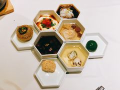 秦淮八艳美味小吃-民国红公馆·秦淮八艳(夫子庙店)