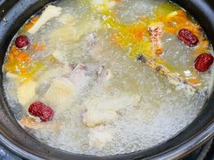 -濠轩阁特色生蚝火锅(水湾路店)