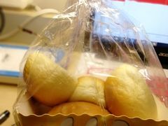 沙拉包-华荣西饼屋(金禧店)